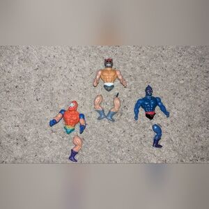MOTU figures and spare parts.